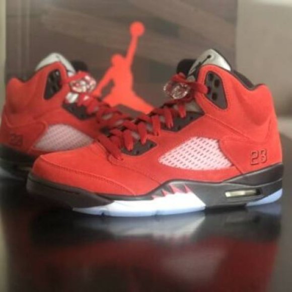 Air Jordan 5 Retro 'Raging Bull' 2021 - Picture 6 of 9